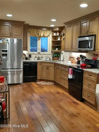 4 Foxhill Circle, Foxfire Village, NC 27281 – photo 2: IMG_20250613_162108713_HDR