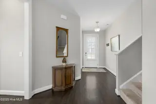 5028 Laurenbridge Lane, Wilmington, NC 28409 – photo 6: Laurenbridge5028-3foyShaneL33A5395-CR2