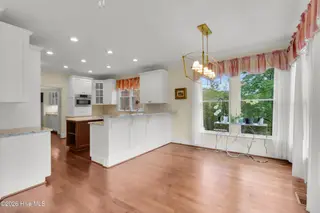 611 Creekwood Drive, Trent Woods, NC 28562 – photo 13: 611 Creekwood Drive