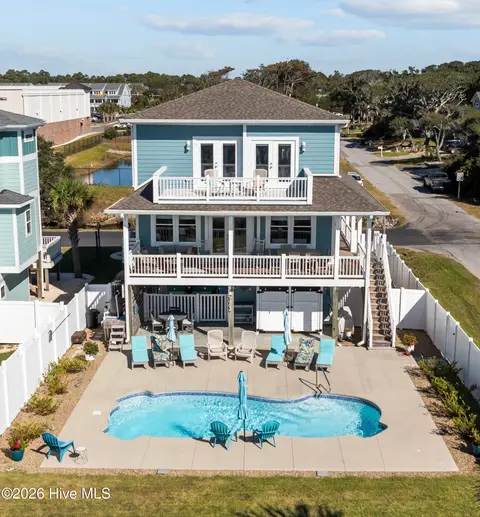 4929 E Pelican Drive, Oak Island