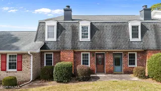 37 Barnes Street, Greenville, NC 27858 – photo 3: 2-web-or-mls-DJI_20260305110254_0848_D