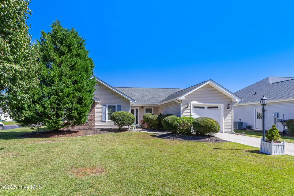 574 Wampee Street NW, Calabash, NC 28467 – photo 1 of 40: 574 Wampee-1