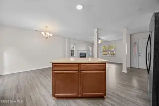 4015 W T Whitehead Drive, Jacksonville, NC 28546 – photo 24: Kitchen