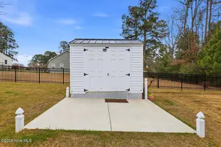 710 Haskett Court, Kinston, NC 28501 – photo 7: 710 Haskett Ct-4