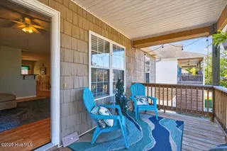 1105 W Oak Island Drive, Oak Island, NC 28465 – photo 6: 11-kahunaphoto