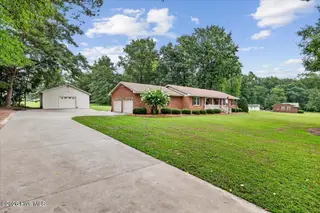 2444 Creekside Road, Kinston, NC 28504 – photo 5: 05-2444 Creekside Rd-5