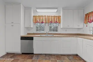 205 Streets Ferry Road, Vanceboro, NC 28586 – photo 22: 25-web-or-mls-COX_5545