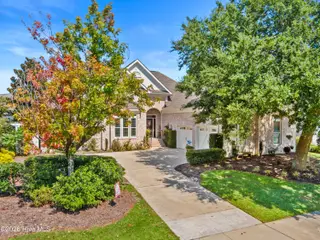 1336 S Moorings Drive, Wilmington, NC 28405 — 3-bedroom home in Landfall, Wilmington, NC, photo 7 of 78: 005_1336_south_moorings_drive-2_630