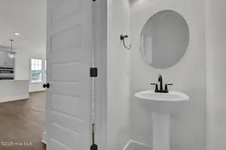 229 Planters Walk, Hampstead, NC 28443 – photo 11: Powder Room