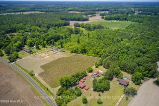 6615 Silver Spoon Road, Clarkton, NC 28433 – photo 6: MLS_Ready (2 of 40)v