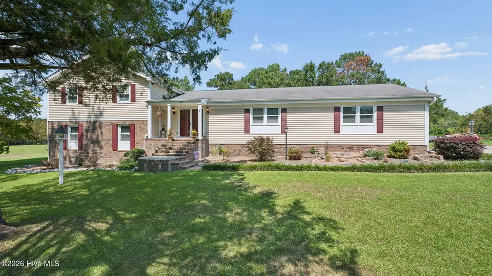 5197 Nc Hwy 33 E, Greenville, NC 27858 – photo 1 of 43: 51-web-or-mls-5157 NC 33-44