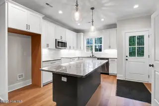 202 Beasley Road Unit A, Wilmington, NC 28409 – photo 6: 20250623153237500239000000-o