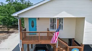 140 NE 18th Street, Oak Island, NC 28465 – photo 6