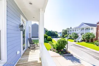 104 Gallants Lane, Beaufort, NC 28516 — 5-bedroom home in Gallants Landing, Beaufort, NC, photo 20 of 52: Back Porch