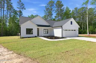 106 Palm Circle, Havelock, NC 28532 – photo 2: 3-web-or-mls-DSC_4199_edit