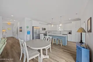 5706 Gondolier Drive, New Bern, NC 28560 – photo 10: 33-web-or-mls-0C0A6535