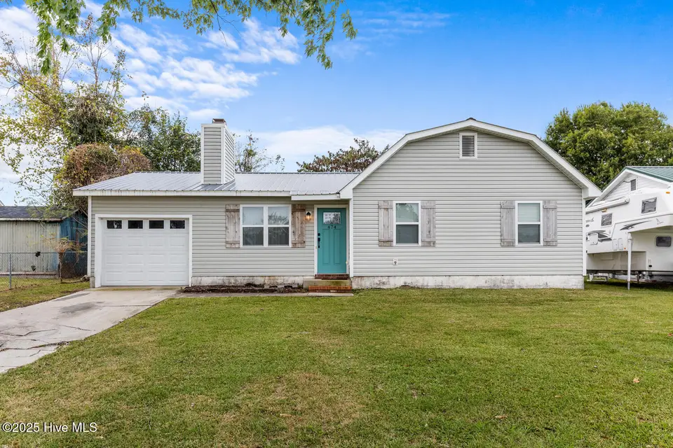 474 Hunting Green Drive, Jacksonville, NC 28546 – photo 1 of 18: hunting-2