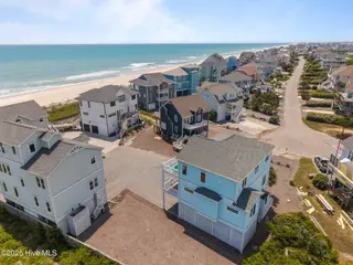 132 N Permuda Wynd Drive, North Topsail Beach, NC 28460 – photo 5: 4-web-or-mls-DJI_20250508131510_0225_D