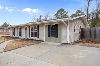 102 Tanglewood Drive, Jacksonville, NC 28540 – photo 2: 4-web-or-mls-102 Tanglewood Dr. 99