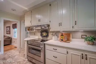 504 S Walker Street, Burgaw, NC 28425 — 3-bedroom home, Burgaw, NC, photo 14 of 58: 20-web-or-mls-504 S Walker St-20