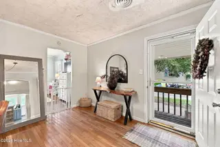 145 Grigsby Street, Sea Level, NC 28577 – photo 2: 26-web-or-mls-145 Grigsby 027-edit