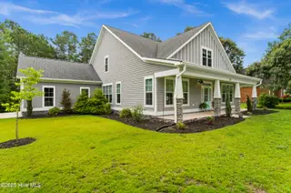 201 S Grist Mill Road, Hampstead, NC 28443 — 4-bedroom home in Pelican Reef, Hampstead, NC, photo 11 of 54: 97-DSC04397