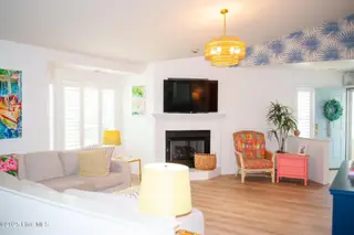 413 Commerce Avenue Unit D, Morehead City, NC 28557 – photo 10: Living room b