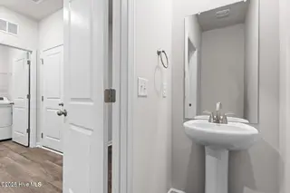 908 Lanyard Lane, New Bern, NC 28560 – photo 14: 20260305153405243105000000-o