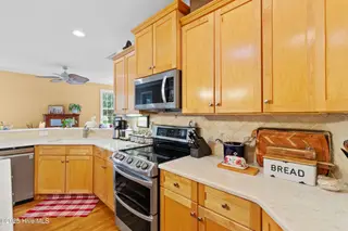 1310 Grandiflora Drive, Leland, NC 28451 – photo 12: 16_kitchen