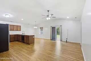 172 Oakley Drive, New Bern, NC 28560 – photo 3: 172 Oakley Drive, New Bern, NC 28560