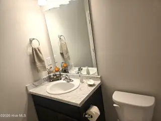 1132 Hill Street, Rocky Mount, NC 27801 – photo 13: Hall Bathroom