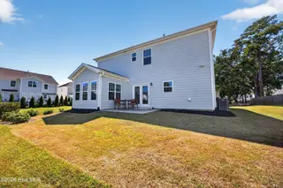 5507 Ivy Stone Lane, Wilmington, NC 28403 — 3-bedroom home in Cottages at Bradley Creek, Wilmington, NC, photo 22 of 25: 027_img_9853_897