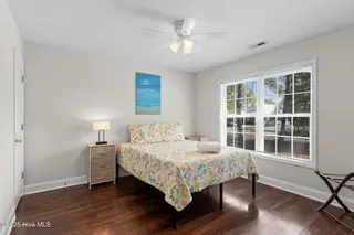 103 NE 5th Street, Oak Island, NC 28465 – photo 15: 19-web-or-mls-CAMMediaLLC.com (19 of 40)