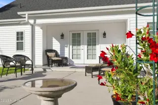 201 Asheberne Drive, Washington, NC 27889 – photo 8: 8-web-or-mls-BLS_0295