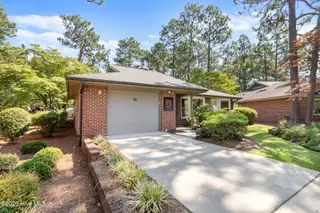 20 Gull Lane, Pinehurst, NC 28374 – photo 6: 6-web-or-mls-IMG_9872