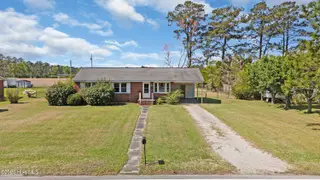921 Greenfield Heights Boulevard, Havelock, NC 28532 – photo 8: 921 Greenfield Heights Boulevard