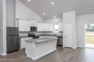 11340 International Drive, Middlesex, NC 27557 – photo 6: Southeast_Marie_L_008