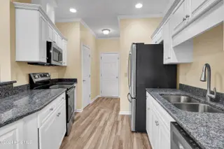 135 Kellerton Court, Winnabow, NC 28479 – photo 5: P1888392