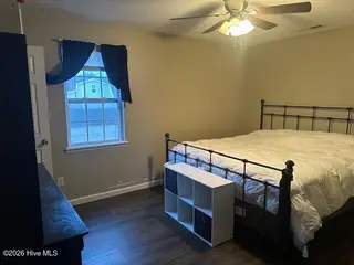 452 Hunting Green Drive, Jacksonville, NC 28546 – photo 13: master bedroom