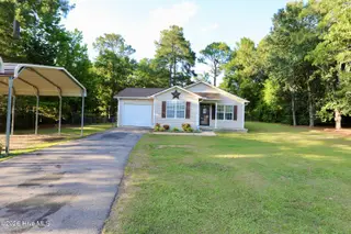 110 Robin Hood Lane, Aberdeen, NC 28315 – photo 2: 023A3849