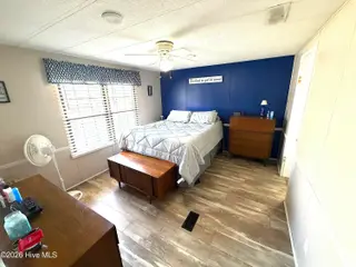 5005 Hunting Ridge Road NW, Wilson, NC 27896 — 3-bedroom manufactured home in Windemere, Wilson, NC, photo 12 of 23: Master Bedroom