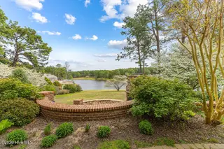 525 Lake Dornoch Drive, Pinehurst, NC 28374 – photo 5: 260330-525LakeDornochDr-2833