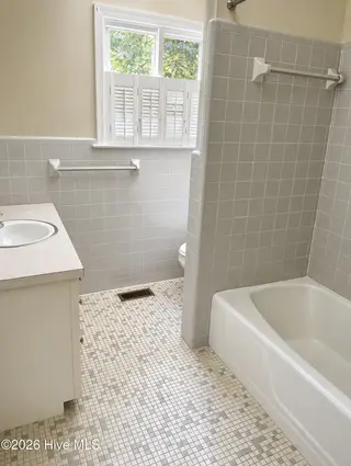 1405 N Overlook Drive, Greenville, NC 27858 – photo 8: Screen Shot 2026-09-03 at 2.23.49 PM