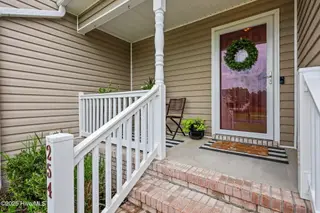 254 Silver Hills Drive, Jacksonville, NC 28546 – photo 5: 11-web-or-mls-254 Silver Hills Dr. 109