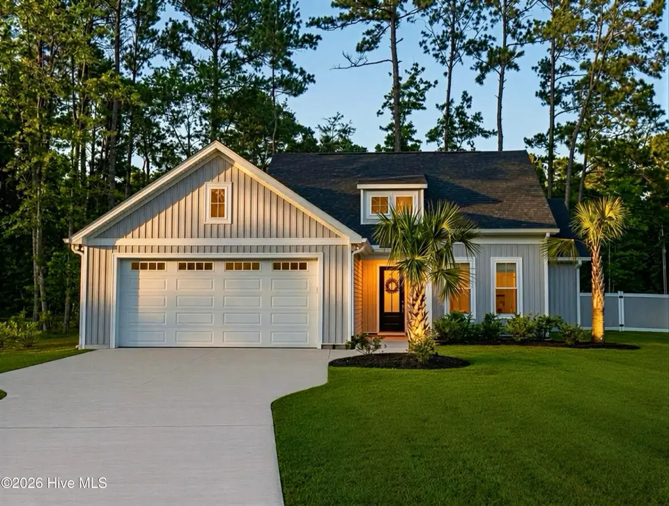 442 Sandlewood Drive NW, Calabash, NC 28467 – photo 1 of 40