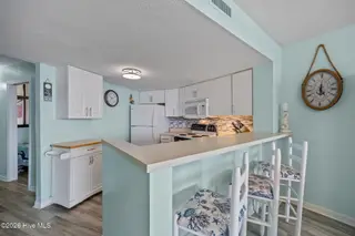 1400 E Ft Macon Road 410, Atlantic Beach, NC 28512 – photo 16: 30-web-or-mls-IMG_0086