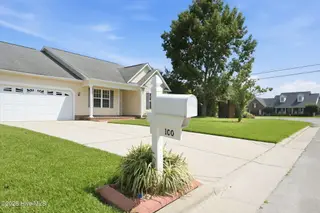100 Conner Grant Road, New Bern, NC 28562 – photo 3: 3-web-or-mls-DSC_3539