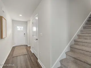 7626 Pennycress Drive 451, Leland, NC 28451 – photo 4: 1- similar to entryway