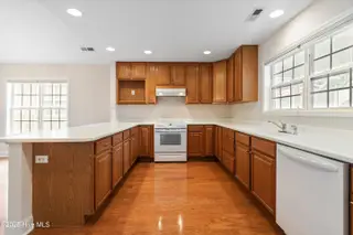 7788 Cypress Island Drive, Wilmington, NC 28412 — 3-bedroom home in Cypress Island, Wilmington, NC, photo 8 of 65: mls-DSC03726