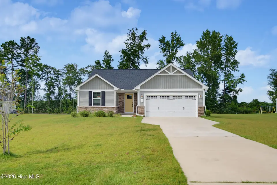 36 Deerfield Lane, Tabor City, NC 28463 – photo 1 of 50: 36_Deerfield_Lan_001